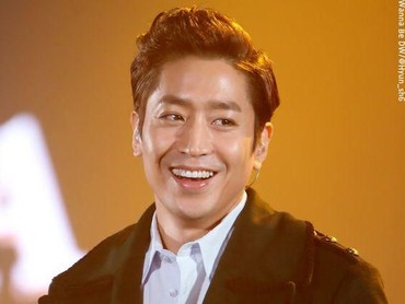Keluar dari TOP Media, Eric Shinhwa Jadi Idol Tanpa Agensi