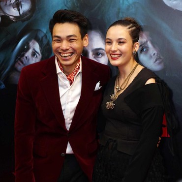 Kasmaran, Chelsea Islan Perdana Posting Berdua Rob Clinton