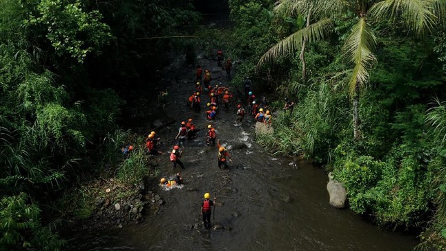 Kemenag sampaikan duka dan evaluasi terhadap kegiatan MTs usai 11 orang meninggal di susur sungai Ciamis.