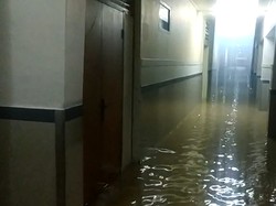Pertama dalam Sejarah, Ruang Radiologi RSCM Kebanjiran