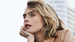 Dulu Ngebet Pengen Oplas Payudara, Cara Delevingne Mundur Gegara Hal Ini