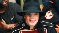 Nikah, Lisa Marie Presley Ingin Michael Jackson Bebas Tuduhan Pelecehan Seks
