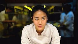 Chef Renatta Pakai Baju Serba Hitam saat Keluar Rumah , Netizen: Kuya-kuya Ninja