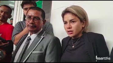 img-title Sidang Perdana Nikita Mirzani Selesai, Kuasa Hukum Ajukan Eksepsi