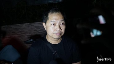 img-title Ujaran Monster Berhijab Dinilai Rasis, Sandhy Sandoro Dilaporkan