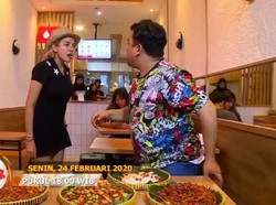 Pedas Mampus! Makan Sambal Iblis dan Acar Gurame Bareng Nyai Nikita Mirzani