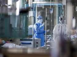 Kasus Baru Virus Corona di China Merosot, Korut Luncurkan 2 Rudal