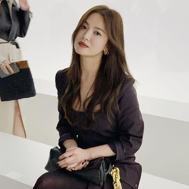 3 Pertanyaan Mendalam soal Pribadi yang Dijawab Song Hye Kyo, Apa Itu?