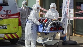 China Klaim Tingkat Kematian Corona Rendah Dibanding Ebola