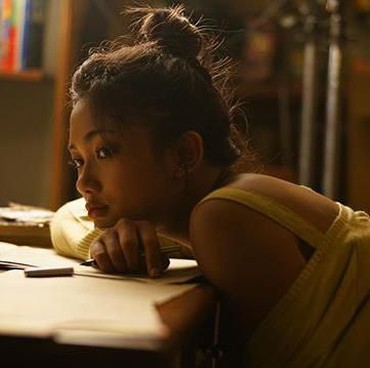 Lirik Lagu Menangis Tanpa Air Mata - Marion Jola