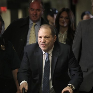 Isolasi Diri Usai Positif Corona, Kondisi Harvey Weinstein Membaik