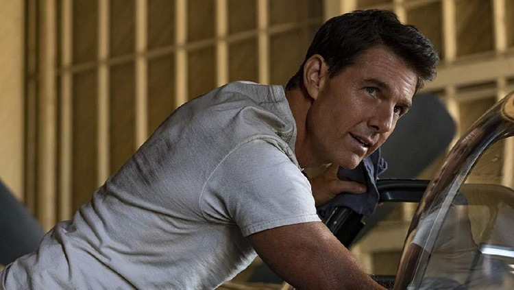 Tom Cruise.