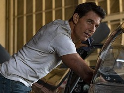 Tak Takut Mati! Tom Cruise Beraksi di Sayap Pesawat di Mission Impossible 8