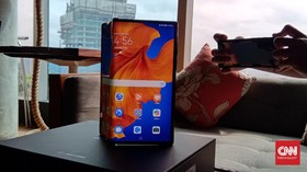 Ponsel-ponsel Layar Lipat akan Gencar Dirilis Tahun Ini