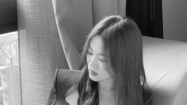 img-title Penampilan Mengejutkan Song Hye Kyo Bikin Wajahnya Tak Dikenali Netizen