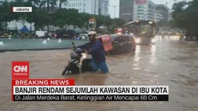 VIDEO: Banjir Rendam Sejumlah Kawasan di Jakarta