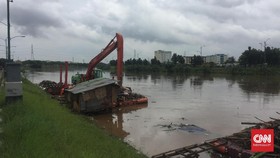 BKT Hampir Meluap, Penyaring Sampah Putus