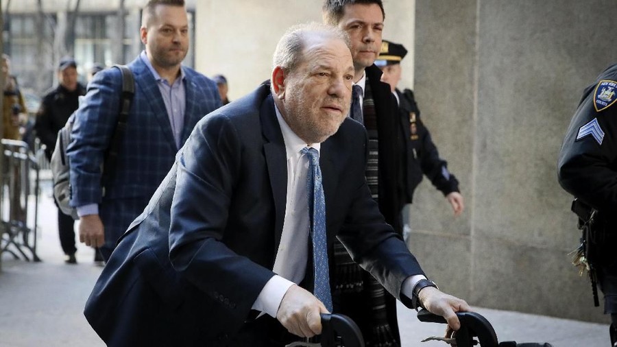 Produser Hollywood, Harvey Weinstein, dinyatakan bersalah atas kasus pemerkosaan dann pelecehan terhadap selebriti Hollywood.