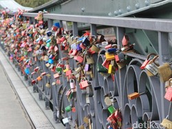 Video: Tren Gembok Cinta di Jembatan, Romantis atau Berbahaya?
