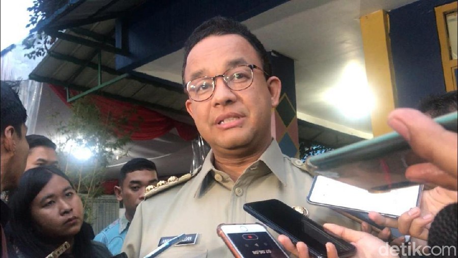 Anies Baswedan bagikan tips untuk menghindari risiko tertular virus corona usai Jokowi mengumumkan 2 WNI positif mengidap Corona.