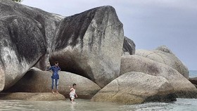 Taman Bumi Natuna, dari Tanjung Datuk ke Pantai Batu Kasah