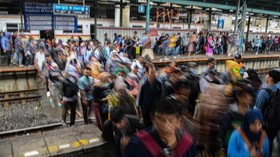 Curhat Anak Kereta soal KRL Risiko Tinggi Penularan Corona