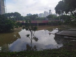 Sudah 27 Jam, Banjir Underpass Kemayoran Belum Surut Ketinggian 2,5 Meter