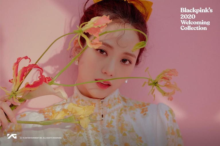 BLACKPINK baru saja merilis album foto bertajuk 2020 Welcoming Collection pada Rabu (26/2).