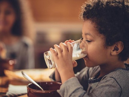 Tips Memilih Susu untuk Anak Susah Makan agar Bantu Tumbuh Tinggi