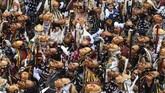 NYALANG: Suka Cita dalam Bayang Semu Pesta pora di karnaval Brasil, Spanyol, Jerman hingga peragaan busana di Trocadero, Prancis mengisi foto pilihan CNNIndonesia.com pekan ini.
