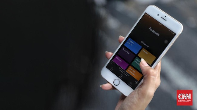 Aplikasi Spotify resmi meluncurkan fitur langganan podcast berbayar.