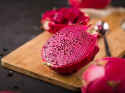 4 Manfaat Konsumsi Buah Naga Setiap Pagi