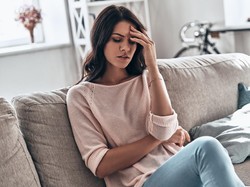 Sering Mood Swing? 5 Tips Makan Ini Ampuh Mengatasinya
