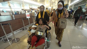 Jemaah dites negatif maka tetap wajib jalani isolasi di faskes