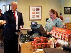 Ini Barisan Orang Tajir di Dunia yang Hobi Makan di Resto Fast Food