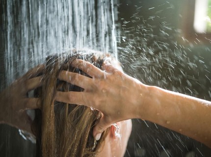 Scrub DIY Basmi Ketombe, Bisa Bunda Buat Sendiri di Rumah