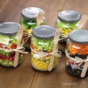 6 Kreasi Mason Jar Salad untuk Santap Siang