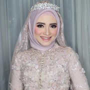 Pelajari Cara Make Up Pengantin yang Tepat Agar Lebih Tahan Lama Namun Tetap Natural