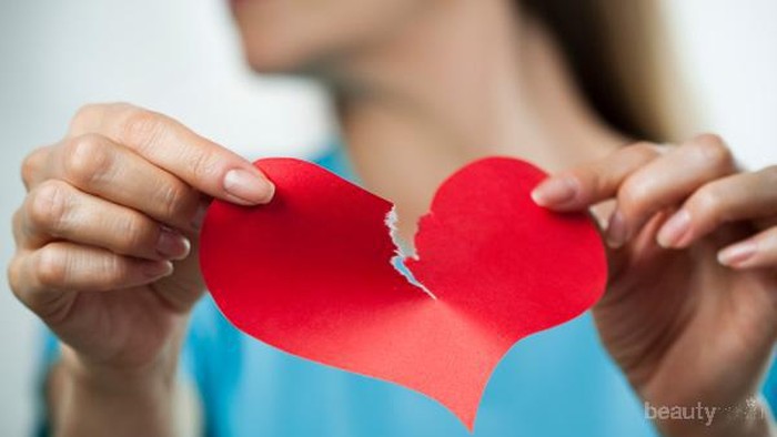 8 Tips Cepat Move On dari Mantan
