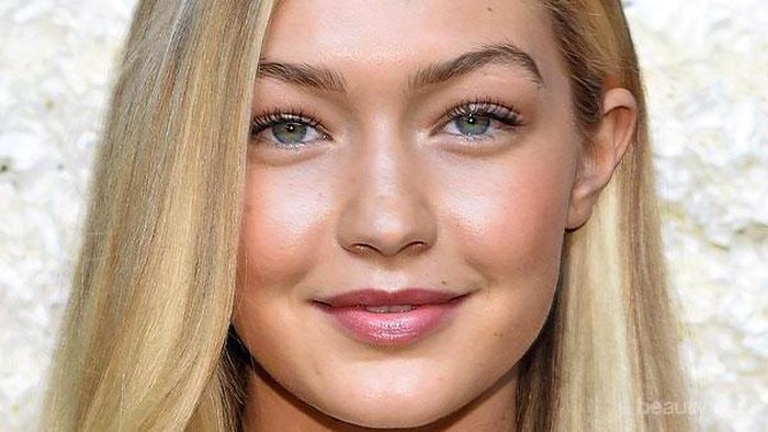 Mengenal Gigi Hadid Lebih Dekat