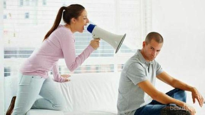 5 Sikap Wanita yang Dibenci Pria