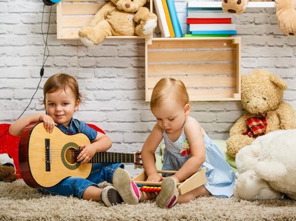 150 Inspirasi Nama Bayi Sansekerta Bermakna Pandai