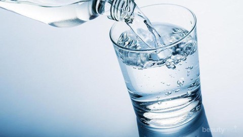 FORUM] Bukan Bikin Kurus, Kebanyakan Minum Air Putih Justru Bikin Gendut?