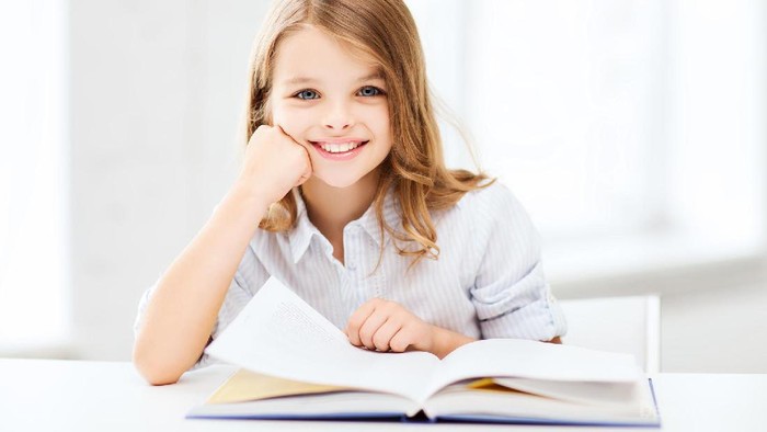 Cara Meningkatkan Minat Baca pada Anak Sejak Dini