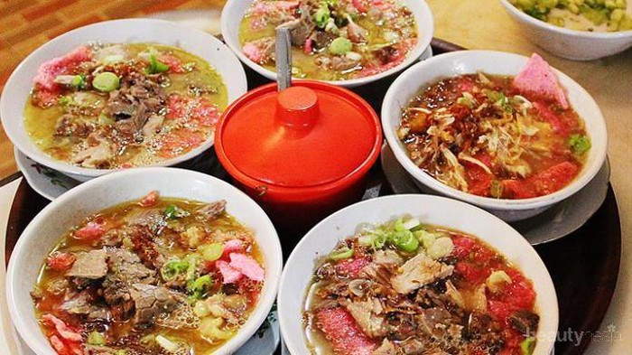 Cicipi Kelezatan Sroto dan Mendoan Eling Eling