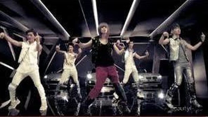 Dancing Machine Boyband K-Pop yang Populer (Bagian 1)