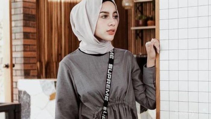 [FORUM] Kamu pede nggak kalau pakai kerudung tapi rambutnya tidak dicepol?