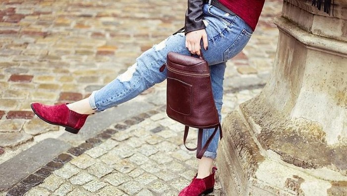 [FORUM] Sepatu atau tas, mana yang lebih banyak kamu punya? Sharing yuk!