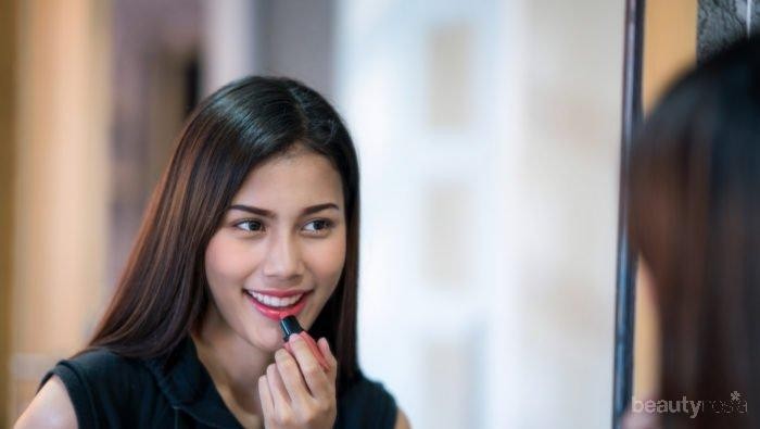 [FORUM] Di rumah, kamu lebih banyak punya makeup dari lokal atau brand luar?