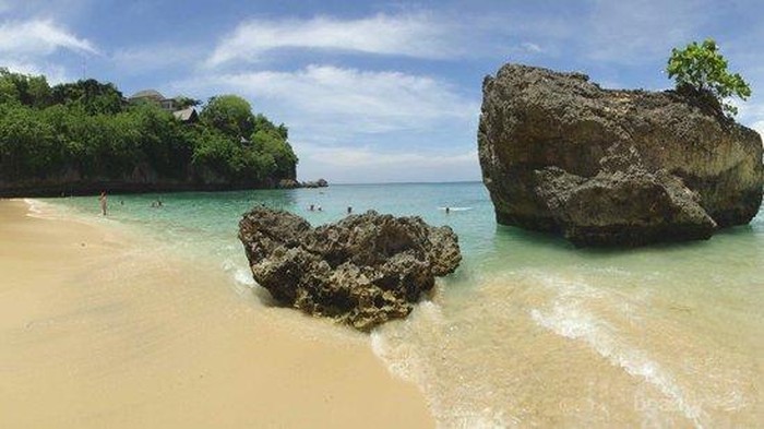 Pantai Terindah di Indonesia (Bagian 1)